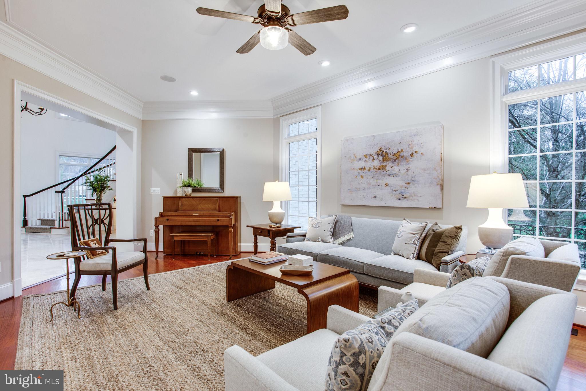 10464 Springvale Meadow Lane Great Falls, VA 22066 - Photo 16 of 103 Beautiful & calm space for your guests