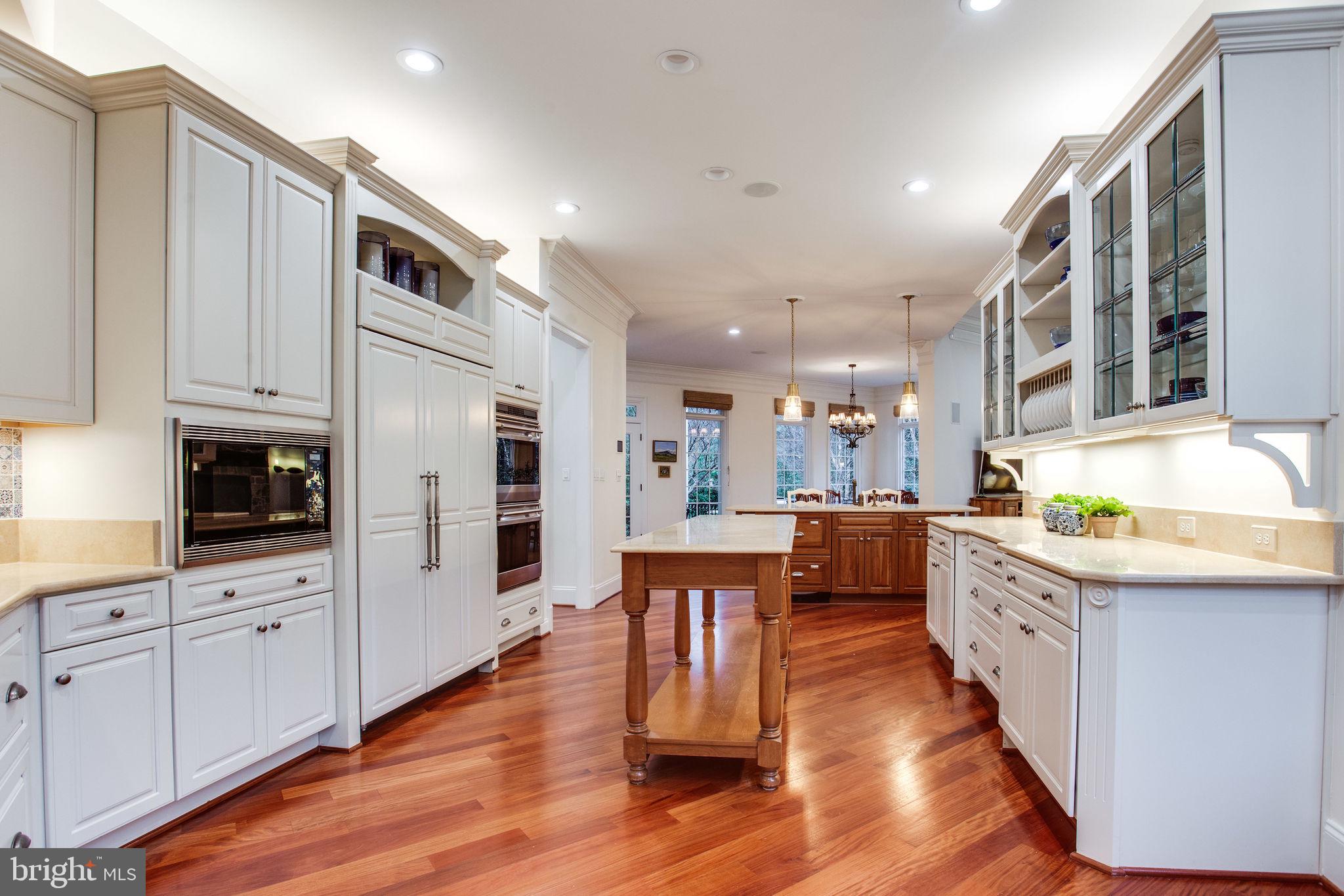 10464 Springvale Meadow Lane Great Falls, VA 22066 - Photo 25 of 103 Custom cabinetry