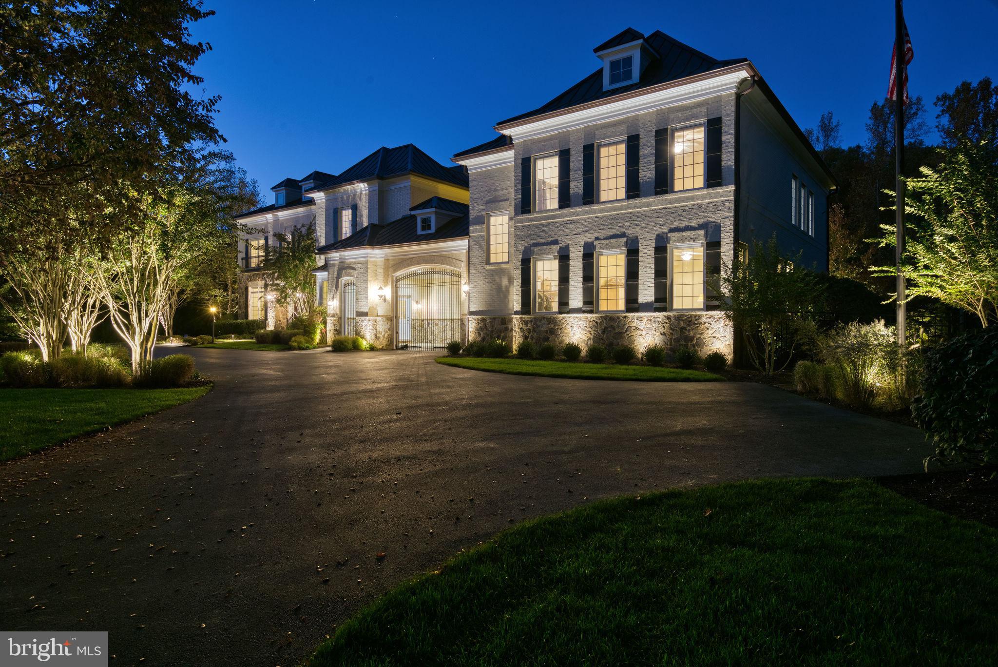 10464 Springvale Meadow Lane Great Falls, VA 22066 - Photo 4 of 103 Large Guest House on right