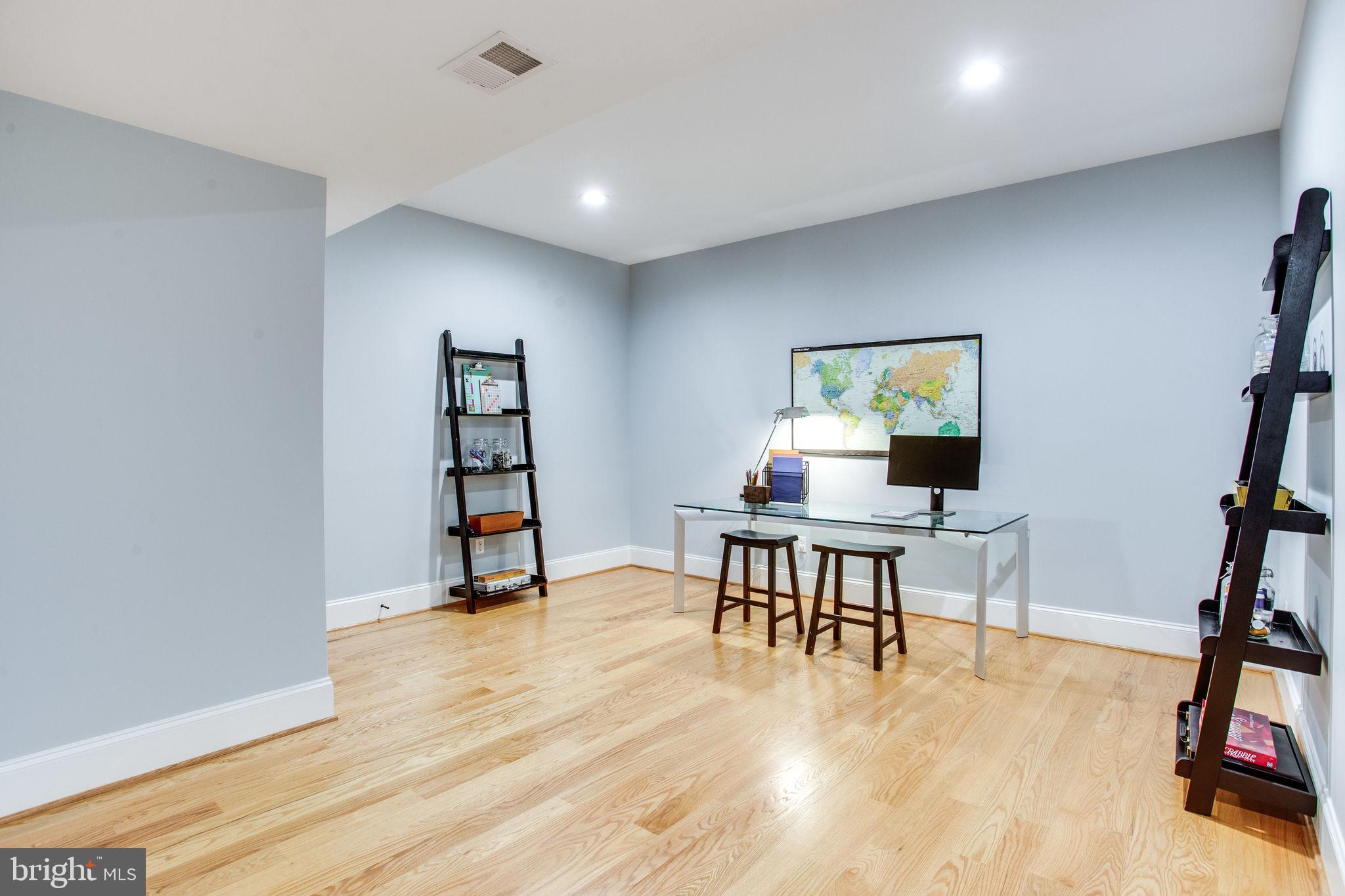 10464 Springvale Meadow Lane Great Falls, VA 22066 - Photo 55 of 103 Bonus/Flex Room