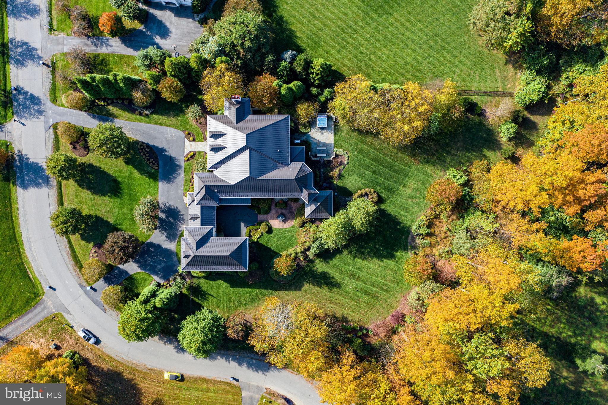 10464 Springvale Meadow Lane Great Falls, VA 22066 - Photo 86 of 103 The utmost in privacy