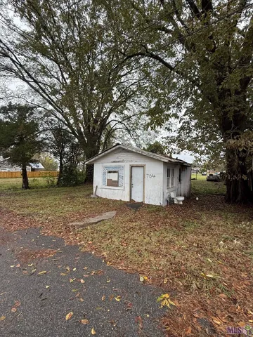 $25,000 | 704 St Mary Street, New Roads, LA 70760