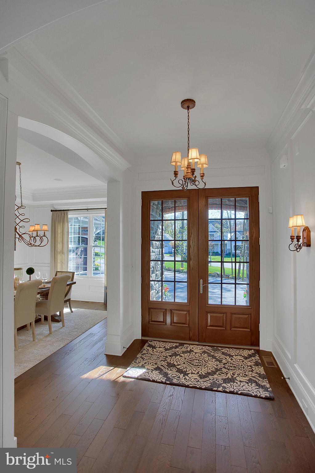 2746 Colonial Road Harrisburg, PA 17112 - Photo 3 of 34 Foyer