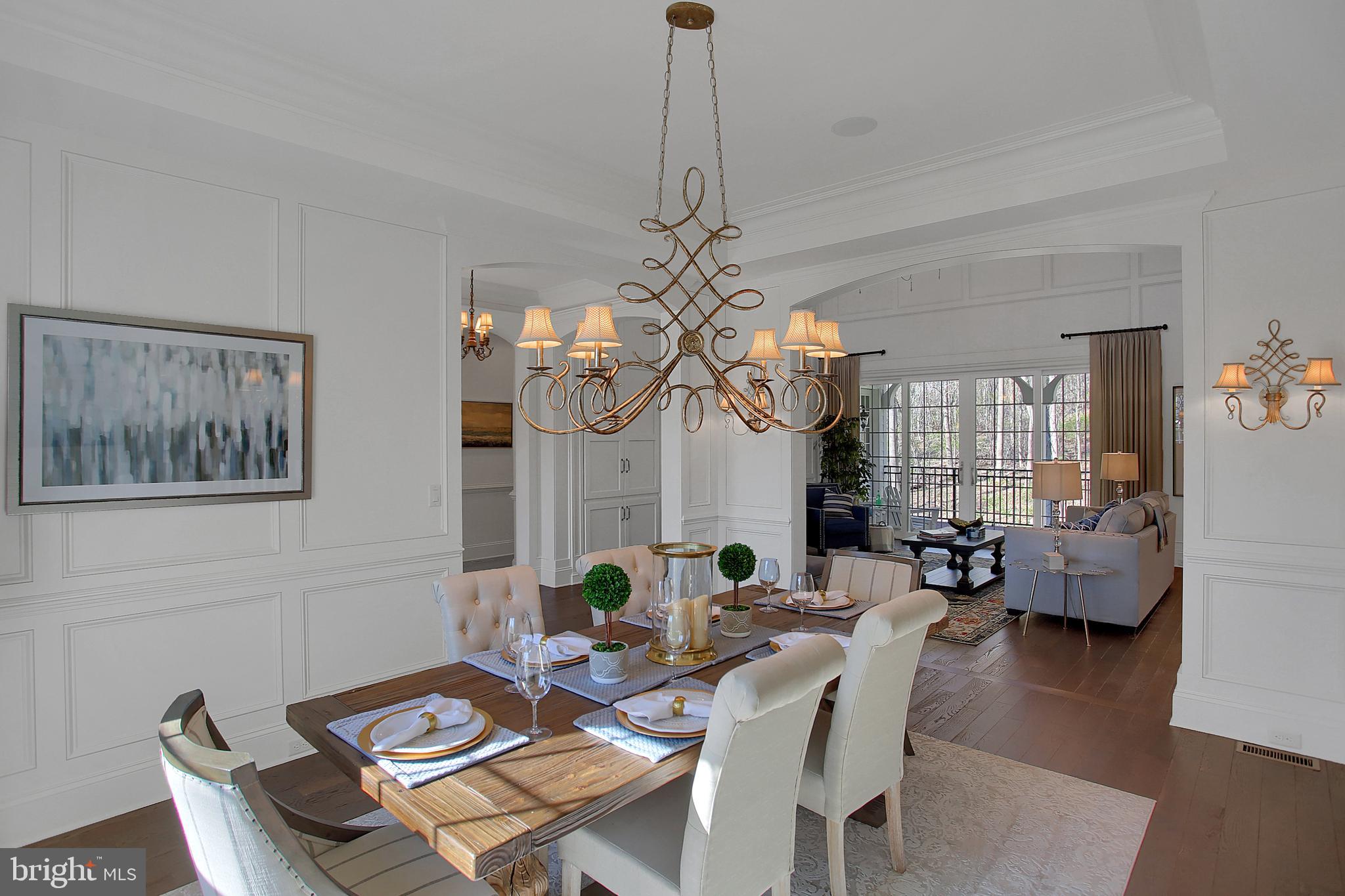 2746 Colonial Road Harrisburg, PA 17112 - Photo 4 of 34 Dining Room