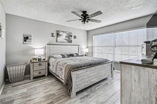 $259,000 | 4210 Caddie Drive East, Unit 202, Bradenton, FL 34203