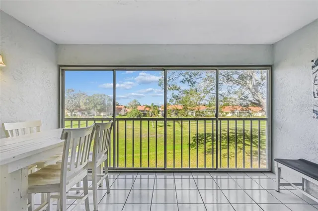 $259,000 | 4210 Caddie Drive East, Unit 202, Bradenton, FL 34203