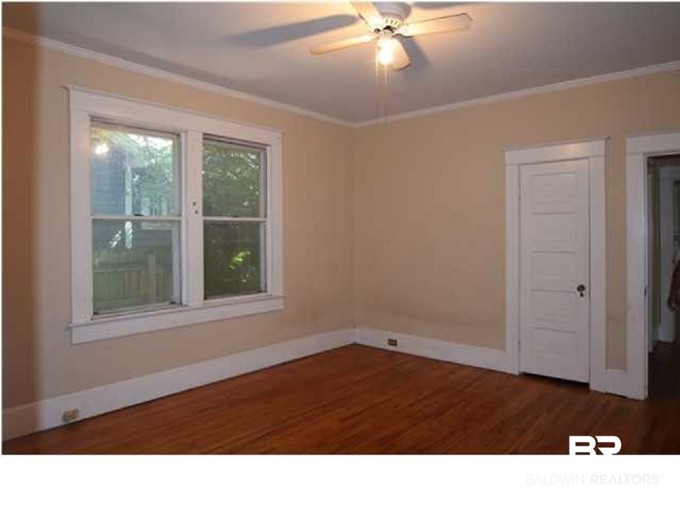 117 Demouy Avenue Mobile, AL 36606 - Photo 8 of 10