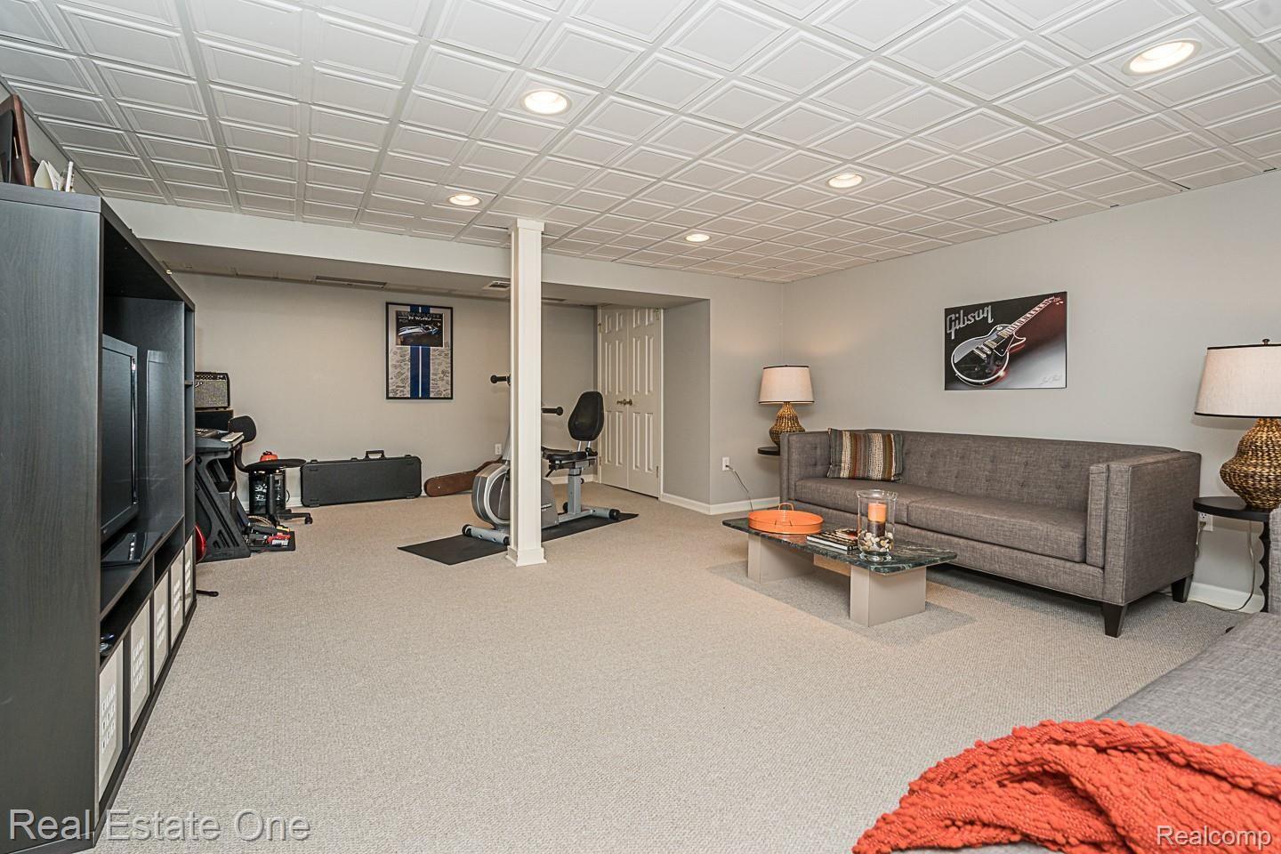 1391 Chestnut Lane Rochester, MI 48309 - Photo 41 of 52 Finished basement space