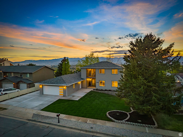 11446 South 2320 East Sandy, UT 84092 - Photo 5 of 59