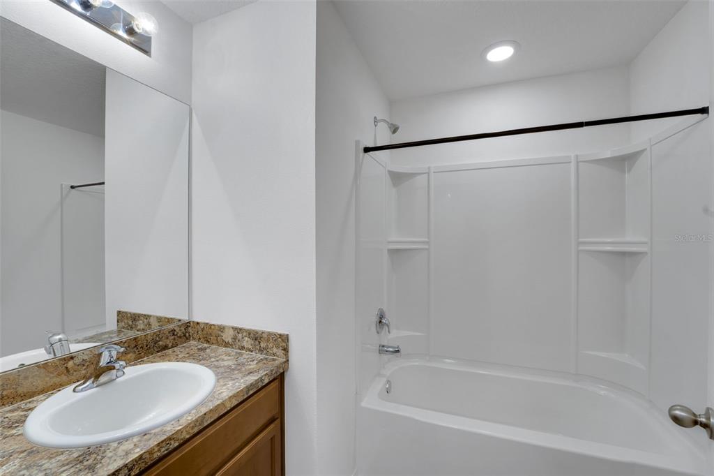 2659 Rotherham Road Tavares, FL 32778 - Photo 8 of 26