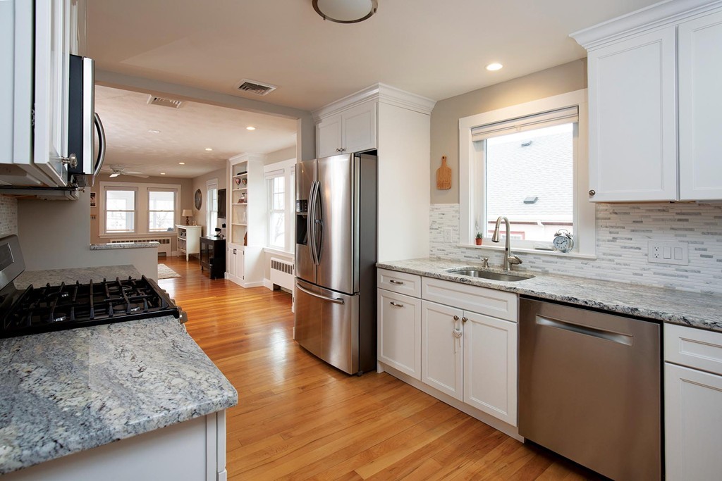 48 Springfield Street, Unit 48 Watertown, MA 02472 - Photo 4 of 15 Gallery Image 4