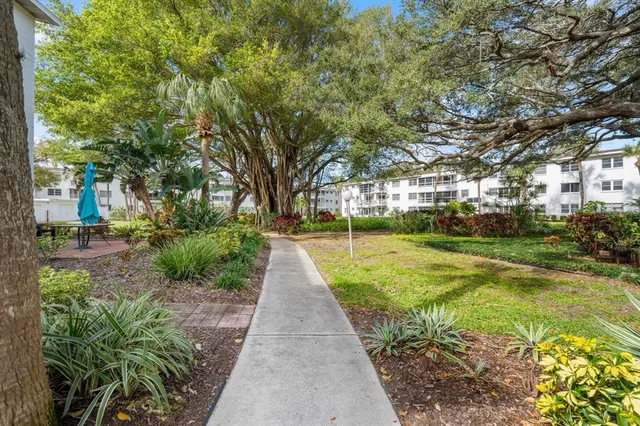 $73,500 | 2326 Canal Drive, Unit G25, Bradenton, FL 34207