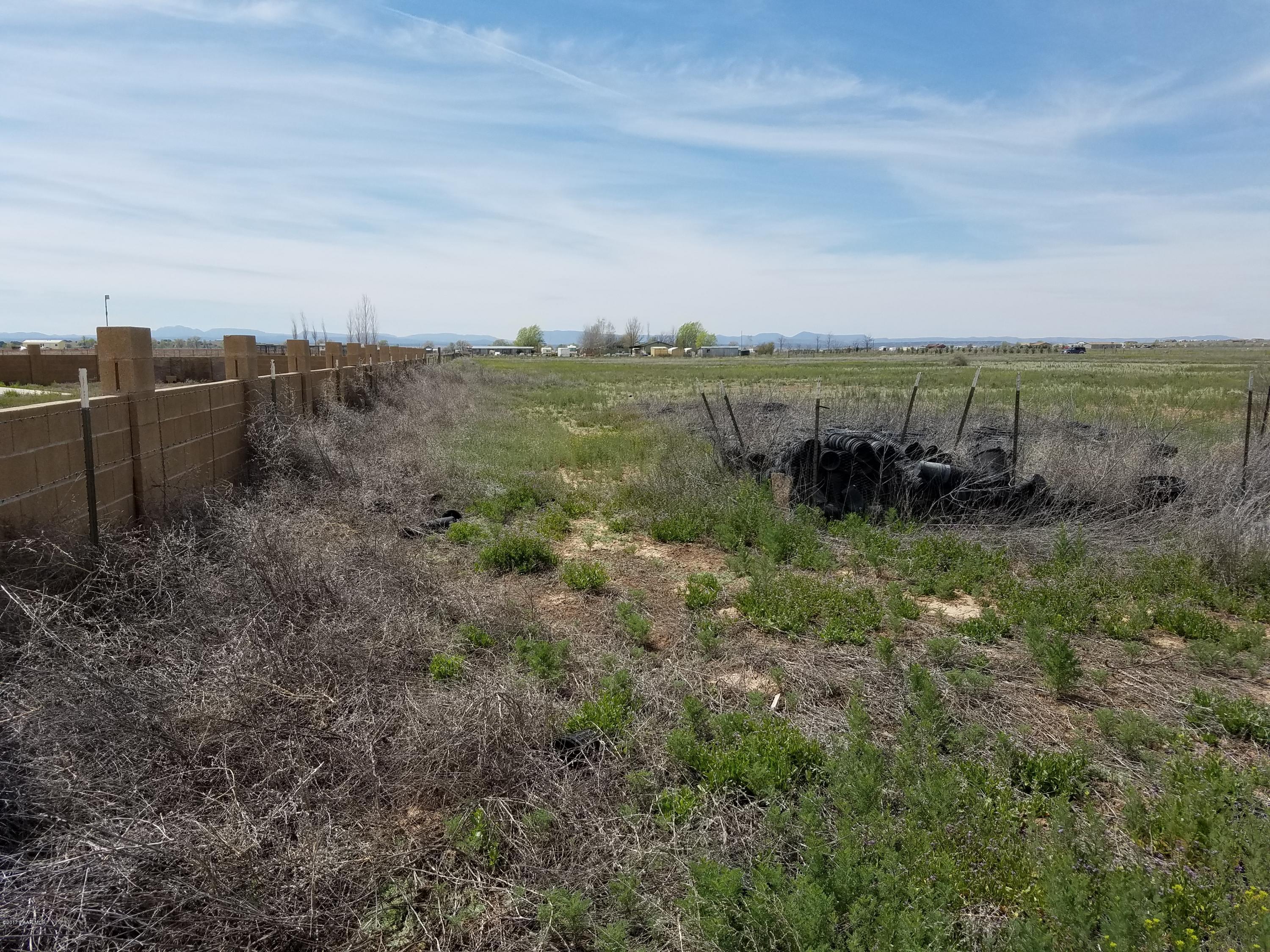 3225 West Rocky Road Paulden, AZ 86334 - Photo 11 of 13 660