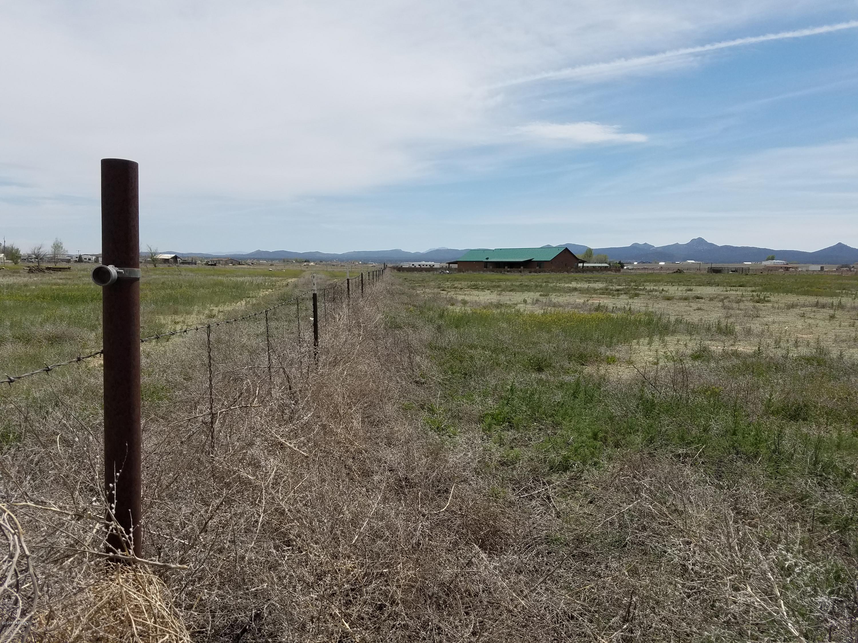 3225 West Rocky Road Paulden, AZ 86334 - Photo 10 of 13 659