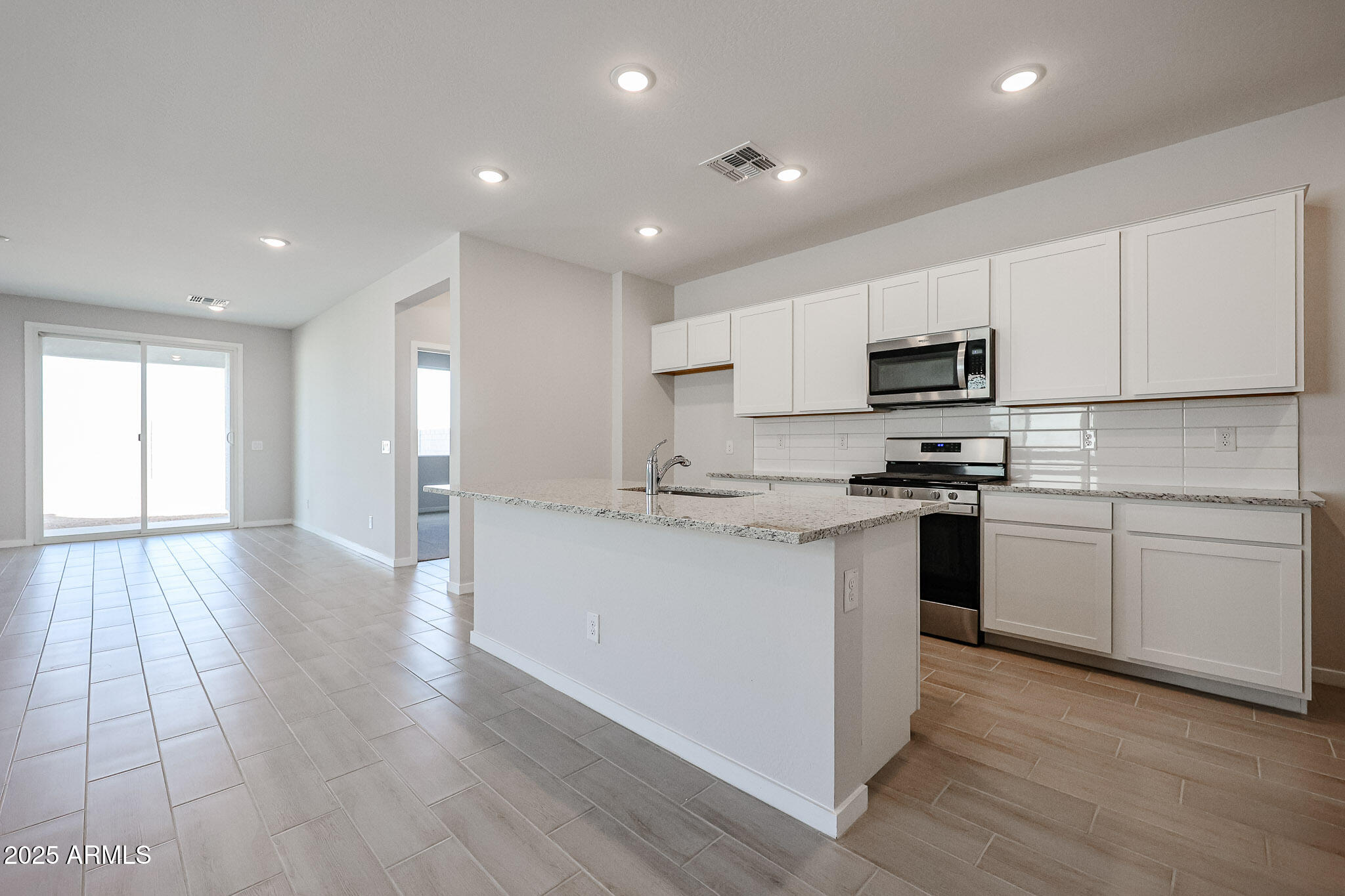 22045 Rummler Lane Maricopa, AZ 85138 - Photo 5 of 42 B (1)