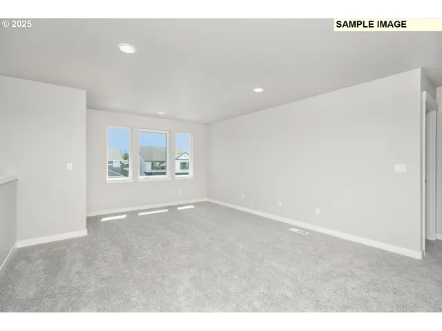 $653,410 | 227 North 86th Avenue, Unit 40, Ridgefield, WA 98642