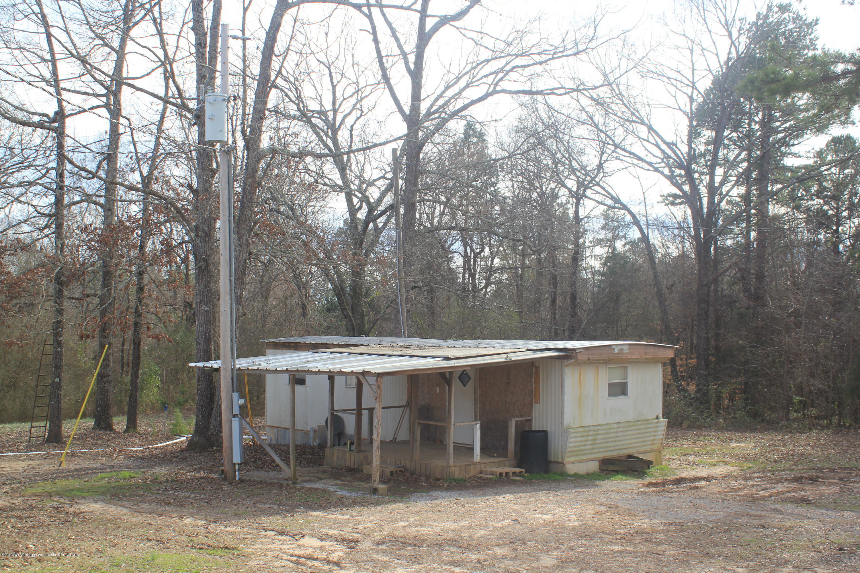 327 Tuttle Road Holly Springs, MS 38635 - Photo 54 of 64 032