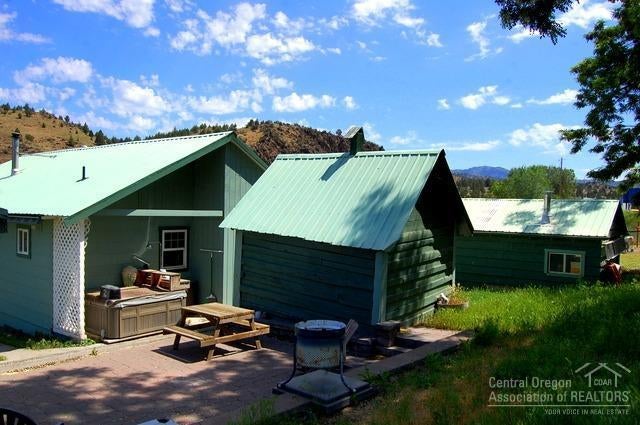314 Southeast High Street Mitchell, OR 97750 - Photo 18 of 25 Gallery Image 18