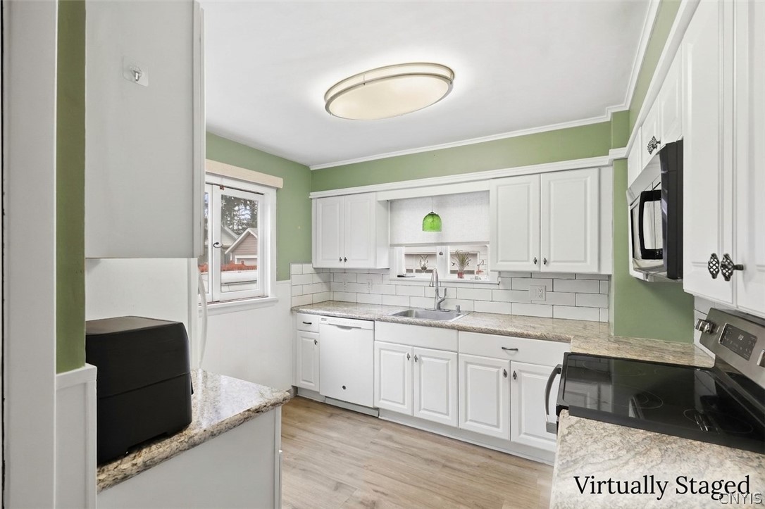 323 Harford Road Syracuse, NY 13208 - Photo 17 of 24 Gallery Image 17