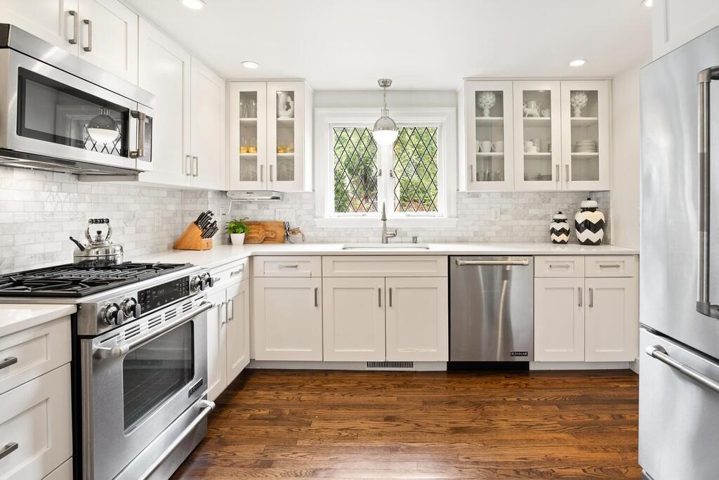 31 Canterbury Road Winchester, MA 01890 - Photo 17 of 33 Gallery Image 17