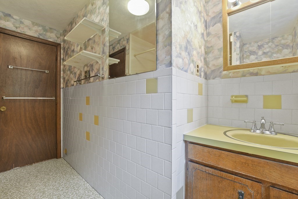 19 Bemis Road Pepperell, MA 01463 - Photo 20 of 25