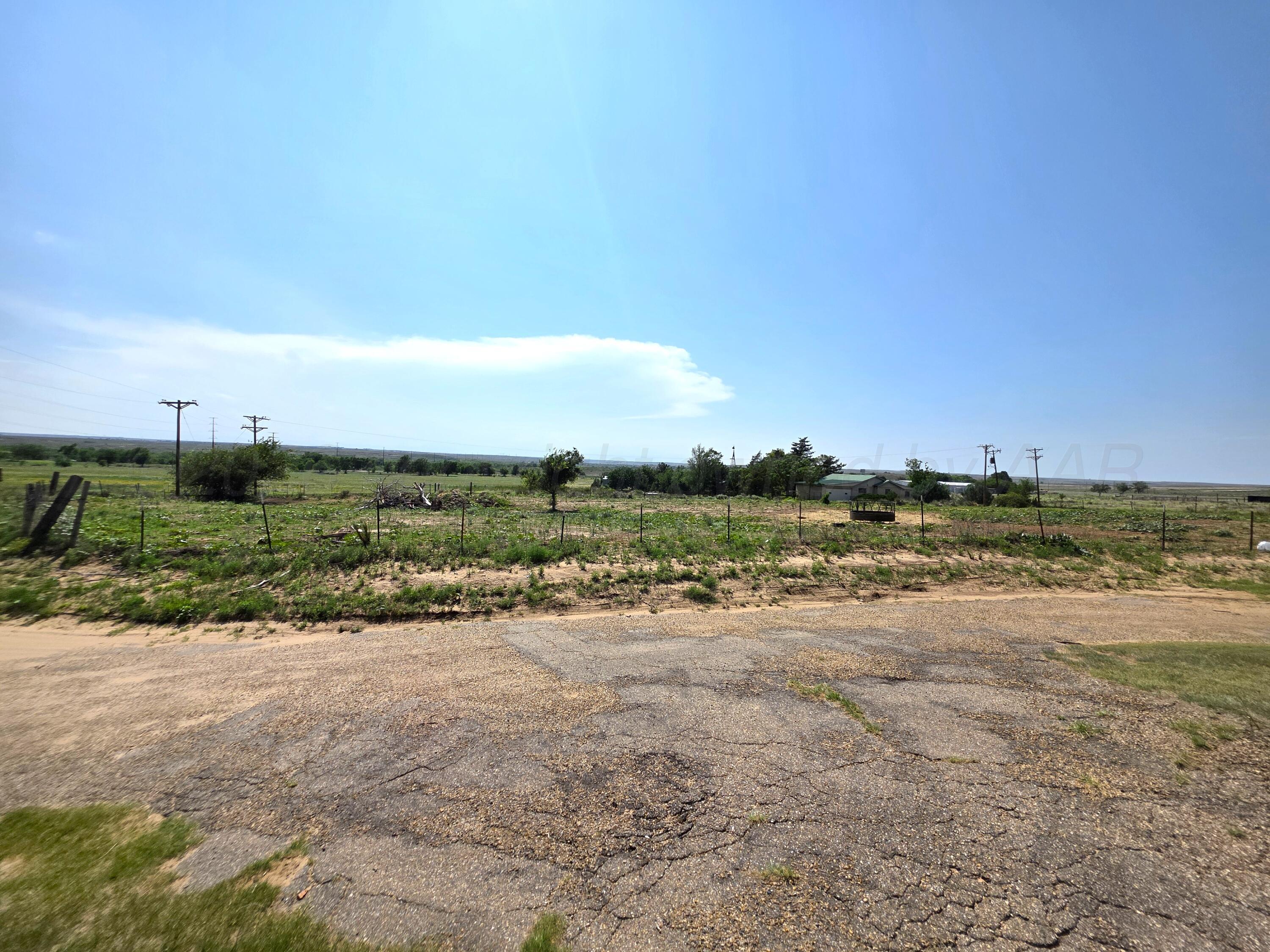 7921 Tumbleweed Road Lefors, TX 79054 - Photo 23 of 32 20260623_163200