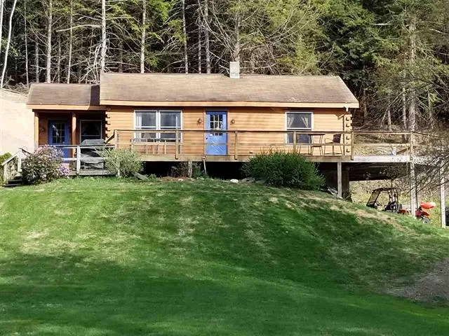 $480,000 | 17 Tracy Hill Road, Northfield, VT 05663