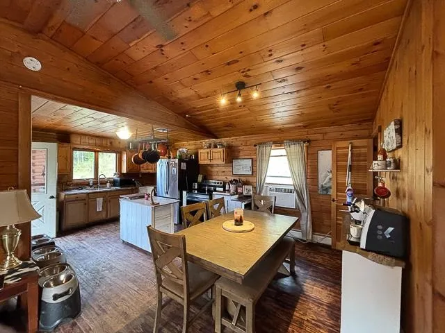 $480,000 | 17 Tracy Hill Road, Northfield, VT 05663