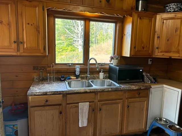 $480,000 | 17 Tracy Hill Road, Northfield, VT 05663