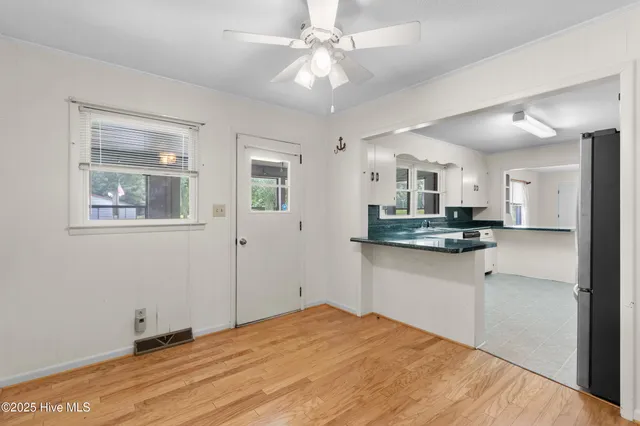 $264,000 | 113 East Page Street, Teachey, NC 28464