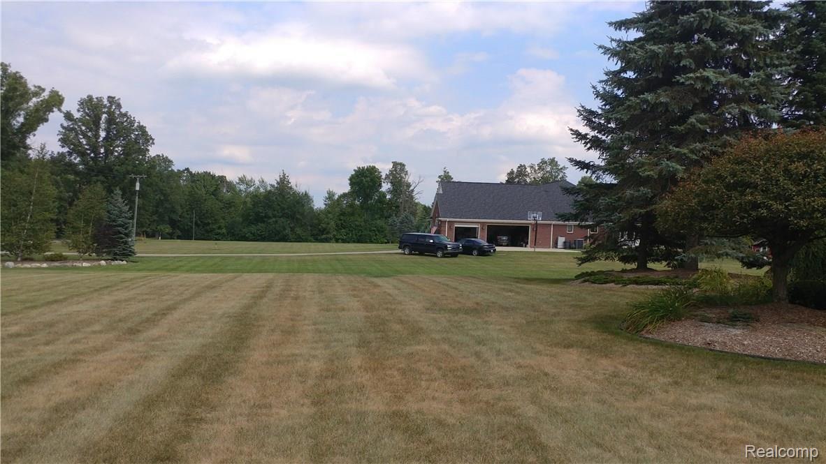 24300 Dayton Road Armada, MI 48005 - Photo 59 of 66 2017-08-16 15.45