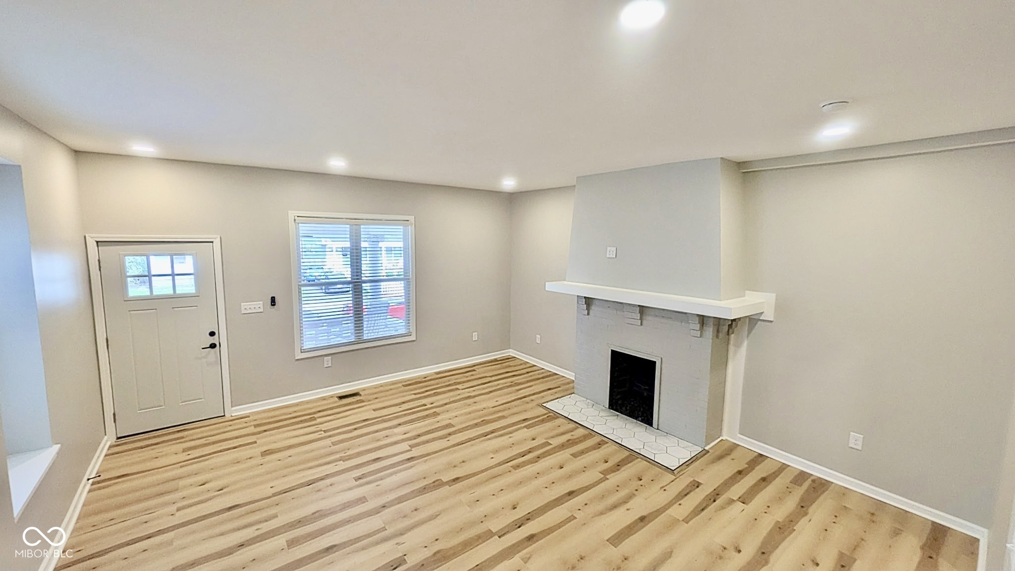 3256 Ruckle Street Indianapolis, IN 46205 - Photo 9 of 43