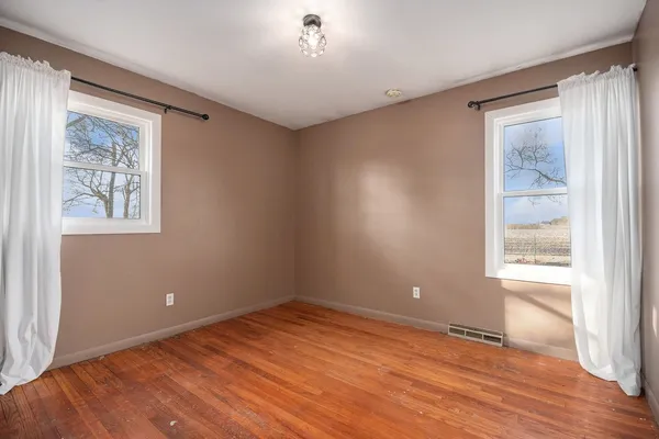 $279,900 | 9021 Highway 52, Newark, IL 60541