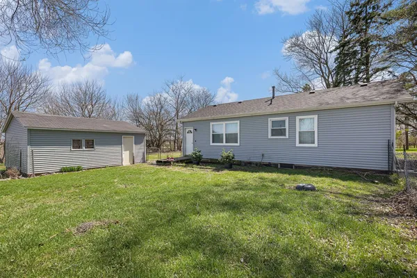 $279,900 | 9021 Highway 52, Newark, IL 60541