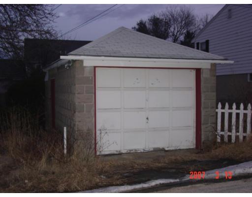 37 Booth Road Methuen, MA 01844 - Photo 6 of 6 Gallery Image 6