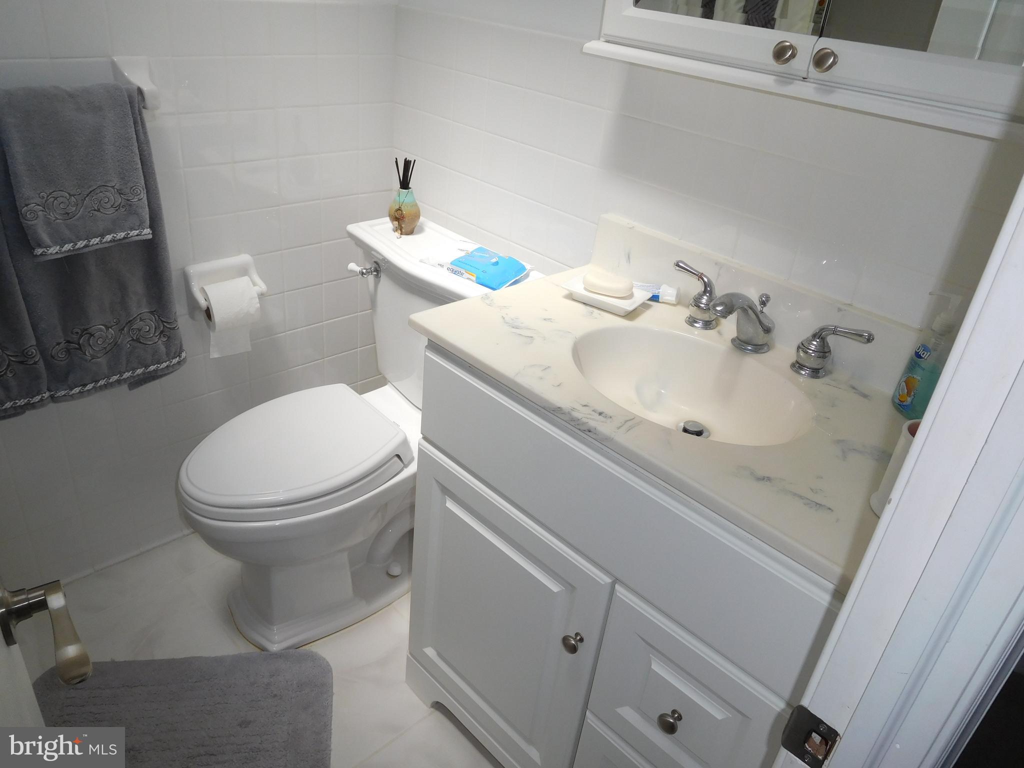 3204 Gurley Road Philadelphia, PA 19154 - Photo 14 of 24