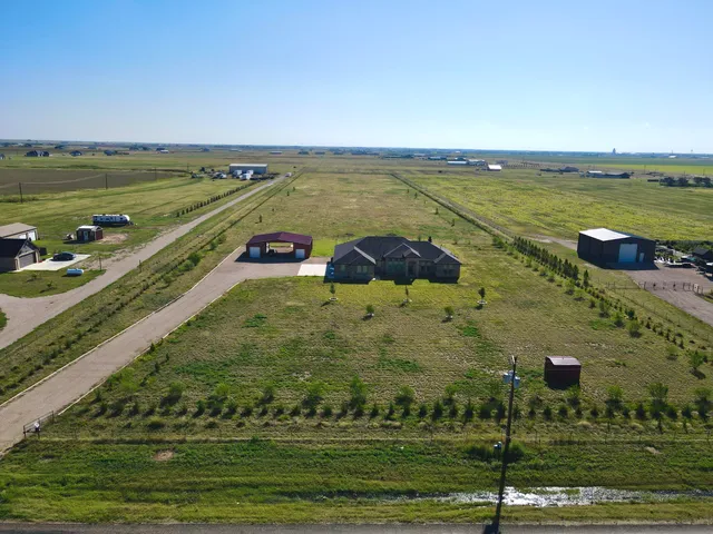 $550,000 | 8910 North F M 1729, Idalou, TX 79329