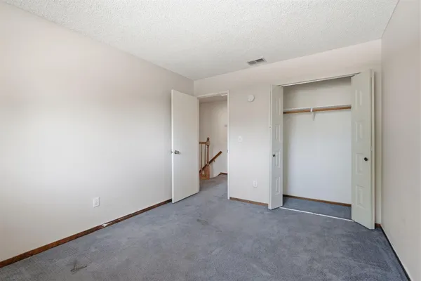 $350,000 | 3923 Oak Villa Circle, Carmichael, CA 95608