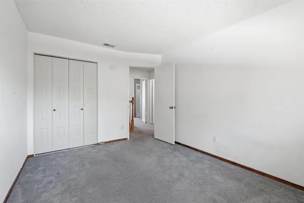 $350,000 | 3923 Oak Villa Circle, Carmichael, CA 95608