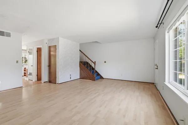 $350,000 | 3923 Oak Villa Circle, Carmichael, CA 95608