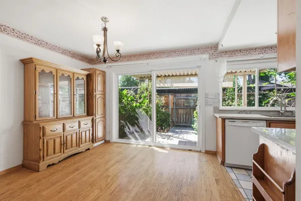 $350,000 | 3923 Oak Villa Circle, Carmichael, CA 95608