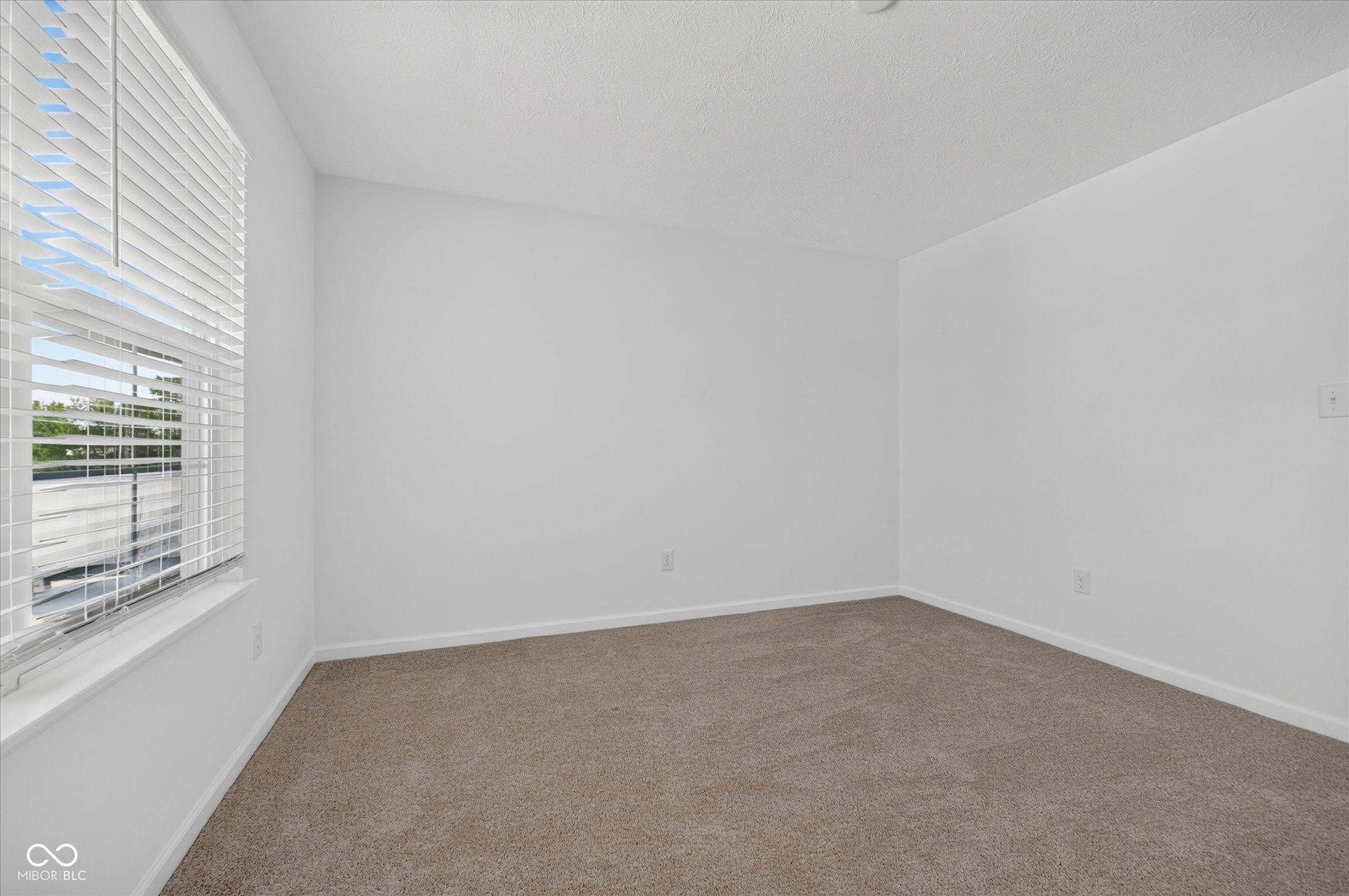 5115 Triple Crown Way Indianapolis, IN 46237 - Photo 36 of 58