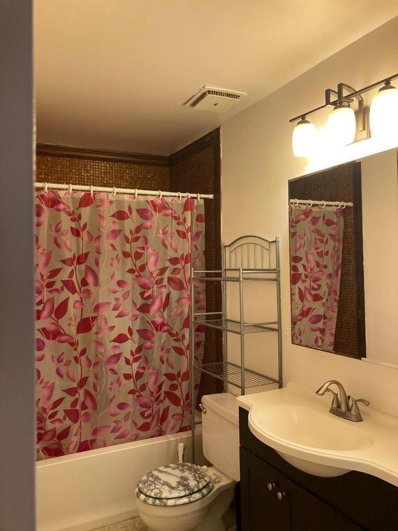 3660 Wells Road Oakley, CA 94561 - Photo 39 of 63 a bathroom with a sink and a mirror