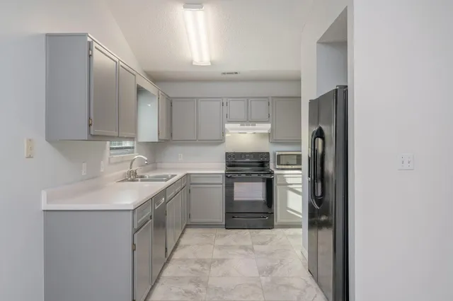 $1,650 | 4253 Antioch Road, Crestview, FL 32536