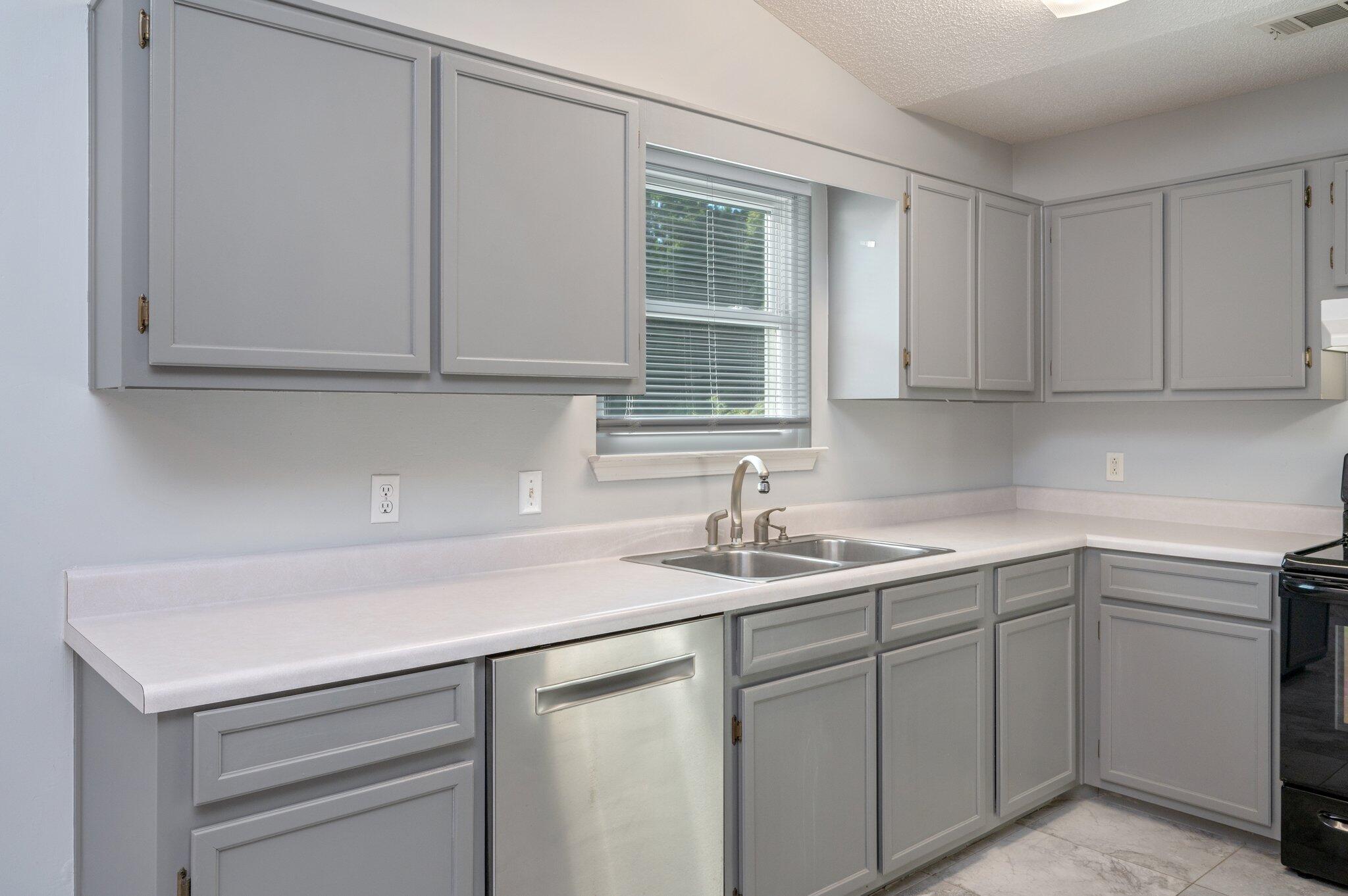 4253 Antioch Road Crestview, FL 32536 - Photo 12 of 34 12-web-or-mls-4253 Antioch Rd-08