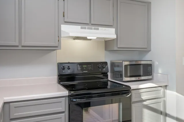 $1,650 | 4253 Antioch Road, Crestview, FL 32536