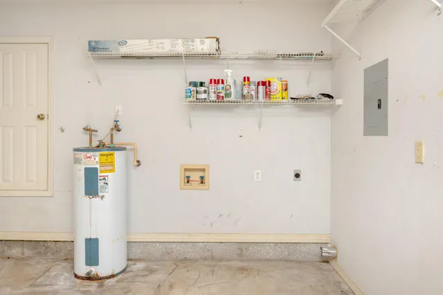 $1,650 | 4253 Antioch Road, Crestview, FL 32536