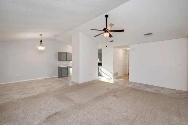 $1,650 | 4253 Antioch Road, Crestview, FL 32536