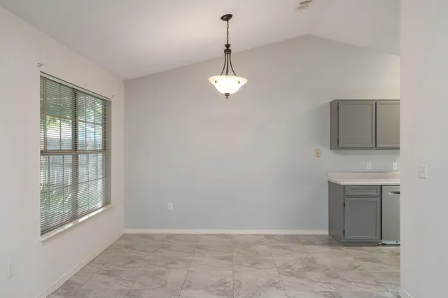 $1,650 | 4253 Antioch Road, Crestview, FL 32536