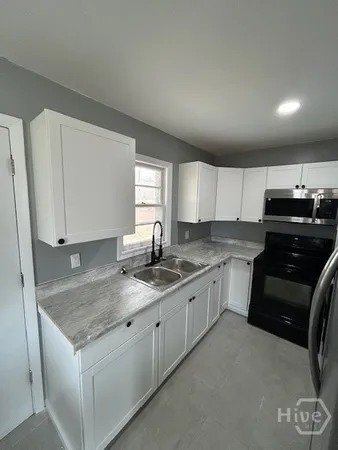 $169,000 | 133 South Anderson Drive, Swainsboro, GA 30401
